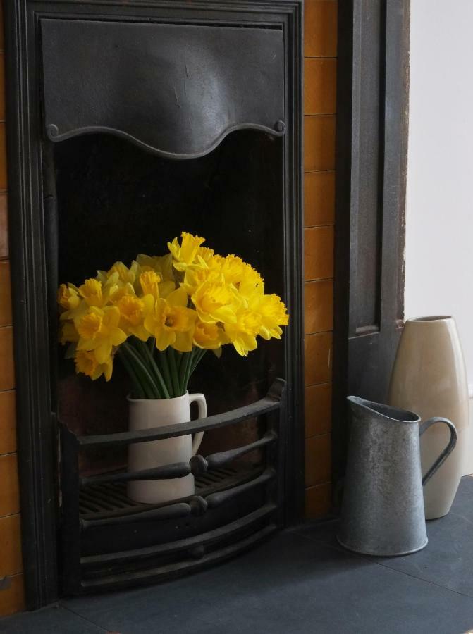 Bright And Elegant 2 Bedroom Flat, Near Notting Hill ลอนดอน ภายนอก รูปภาพ
